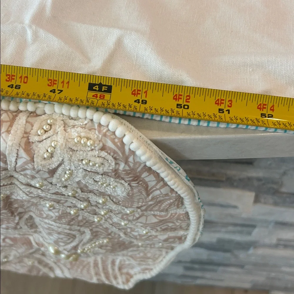 Pier One Easter mantle cover